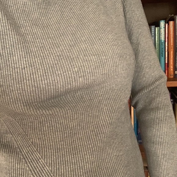 WHBM grey sweater top - Picture 5 of 6